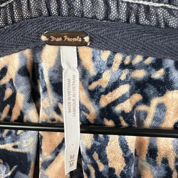 Free People‎ Multicolored Go Get Em Crushed Velvet Balloon Sleeve Blouse Medium - Picture 4 of 5